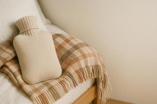 湯たんぽとブランケット 湯たんぽとブランケットの写真