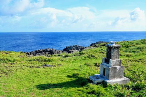 沖縄・与那国島の久部良から見る海 沖縄・与那国島の久部良から見る海 与那国島,久部良,日本最西端の写真素材
