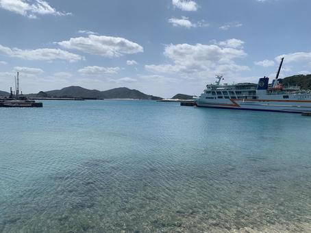 沖縄の海の写真