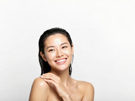 美容系のバナーに使えそうな女性 美容系のバナーに使えそうな女性の写真