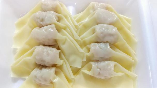 エビワンタン エビワンタン エビワンタン,ワンタン,食材の写真素材