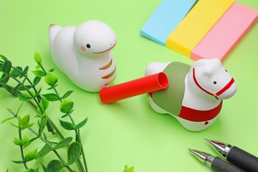 巳年から午年へ 巳年,午年,2026年の写真素材