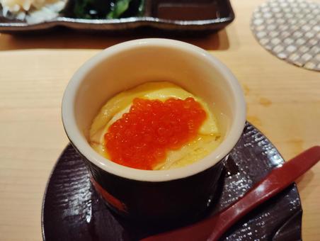いくら乗せ茶碗蒸し 茶碗蒸し,いくら,鮨屋の写真素材
