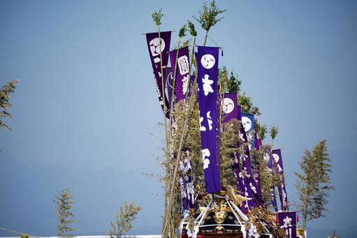 Mikoshi (portable shrines) that add color to summer festivals, bamboo festival, festival, mikoshi, JPG