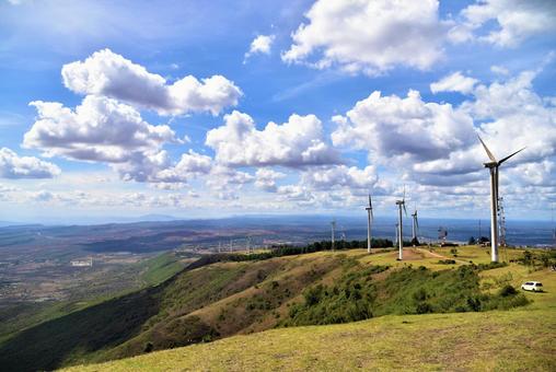 風力発電と空 風力発電と空 自然,青い空,アフリカの写真素材