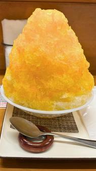 爽やかオレンジのかき氷 爽やかオレンジのかき氷 かき氷,オレンジ,スイーツの写真素材