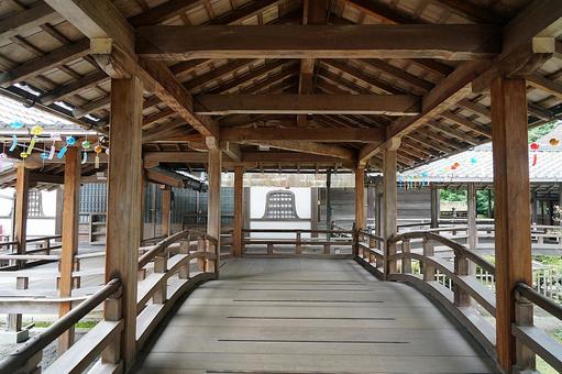 パワースポット 滋賀 西教寺㉝ 渡り廊下 パワースポット 滋賀 西教寺㉝ 渡り廊下の写真