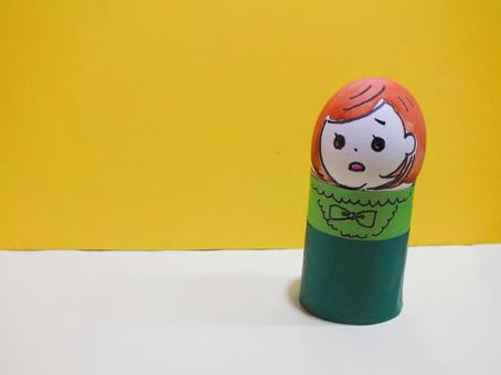 困った女性の人形 困った顔,女性,困り顔の写真素材