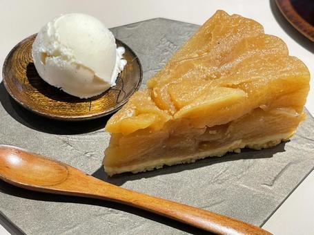 タルト・タタン タルト・タタン,タルトタタン,ケーキの写真素材