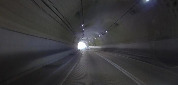 田舎 トンネル 田舎 トンネルの写真