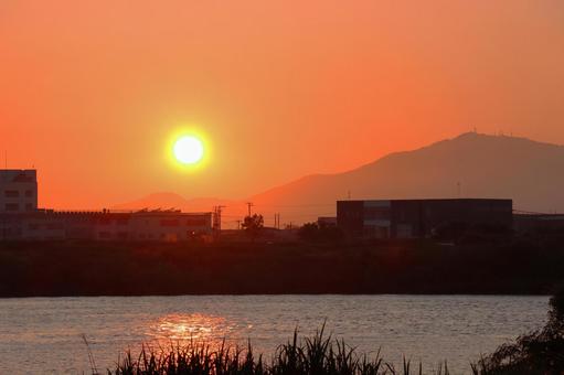 夕暮れ時 夕暮れ時の写真