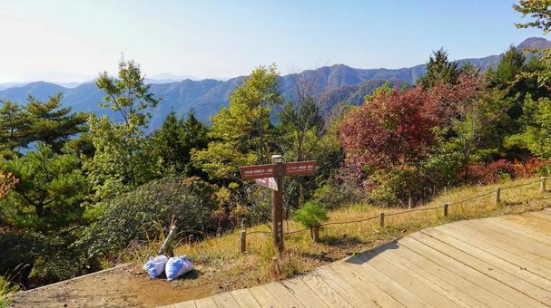日の出山 日の出山 山,登山,日の出山の写真素材