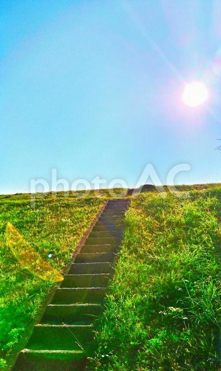 青空と階段 風景,自然,晴れの写真素材