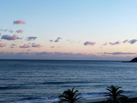 夕暮れの海 夕暮れの海の写真