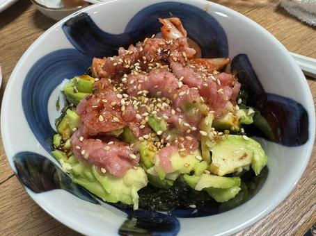 Tuna and avocado rice bowl, JPG Tuna and avocado rice bowl, JPG