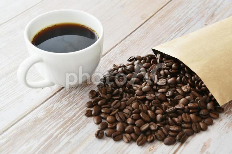 コーヒー　コーヒー豆　イメージ コーヒー,珈琲,コーヒー豆の写真素材