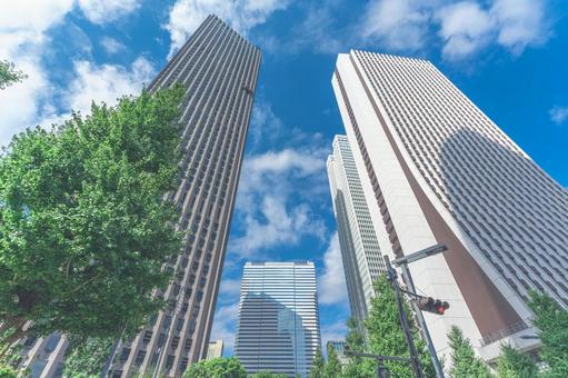 西新宿の高層ビル群と青空 西新宿,高層ビル,青空の写真素材
