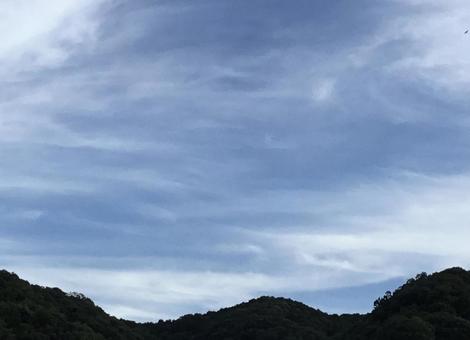 スッキリしない空 スッキリしない空の写真