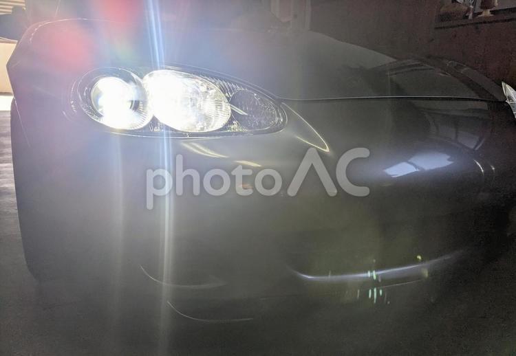車　LEDヘッドライト　光り方 車,自動車,ledの写真素材