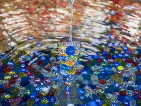 光きらめく彩手水の詩 光きらめく彩手水の詩の写真