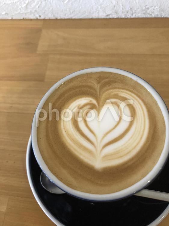 ラテアートでブレイクタイム コーヒー,おうち時間,休憩の写真素材