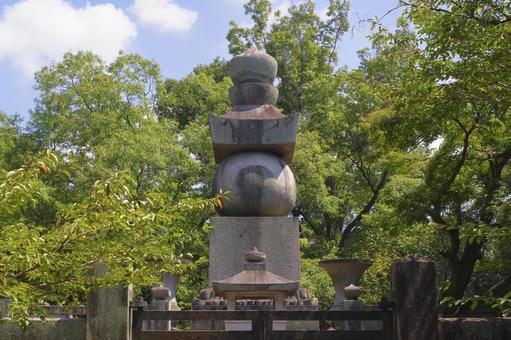 京都 豊国廟にある豊臣秀吉の五輪塔 京都 豊国廟にある豊臣秀吉の五輪塔 豊国廟,京都,豊臣秀吉の写真素材