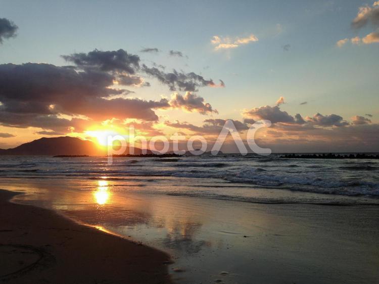 夕日 - No: 597864｜写真素材なら「写真AC」無料（フリー）ダウンロードOK