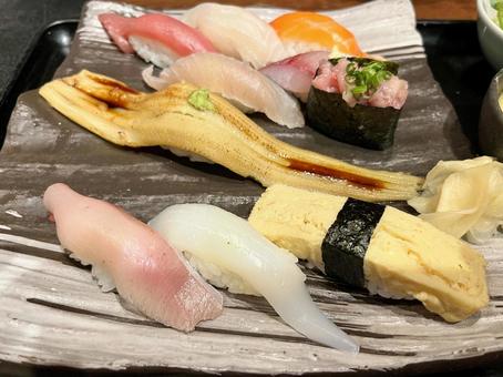 穴子一本握りが入った特上寿司 寿司,鮨,和食の写真素材