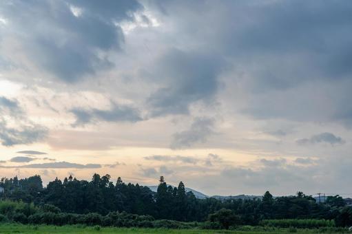 美しい夕焼け空 美しい夕焼け空 夕方,夕焼け,日没の写真素材