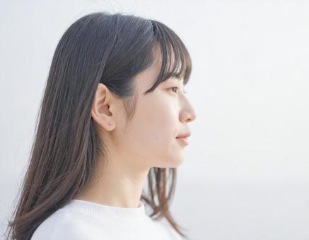 ストレートロングヘアの女の子 ストレートロングヘアの女の子の写真
