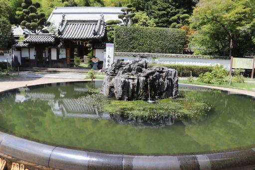 久安寺 具足池 久安寺 具足池 久安寺,具足池,大澤山の写真素材