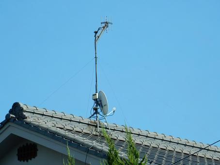 【風景写真】テレビ受信アンテナ 【風景写真】テレビ受信アンテナ アンテナ,テレビ,受信の写真素材