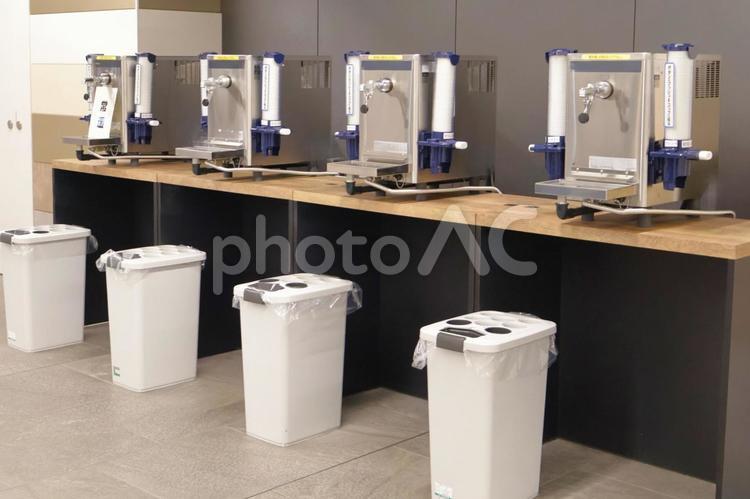 給水所・給水設備（ウォーターサーバー） ウォーターサーバー,熱中症対策,無料の写真素材