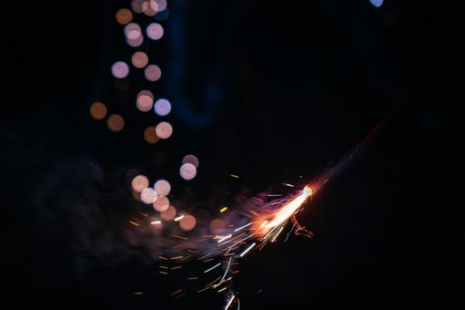 手持ち花火 花火,玉ボケ,夏の写真素材