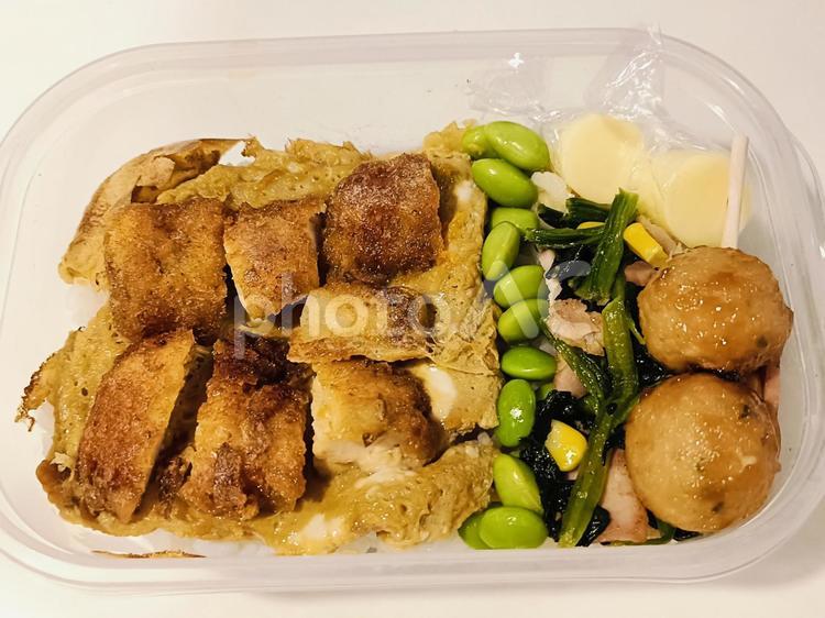 カツ丼風の手作り弁当 弁当,手作り,カツ丼の写真素材