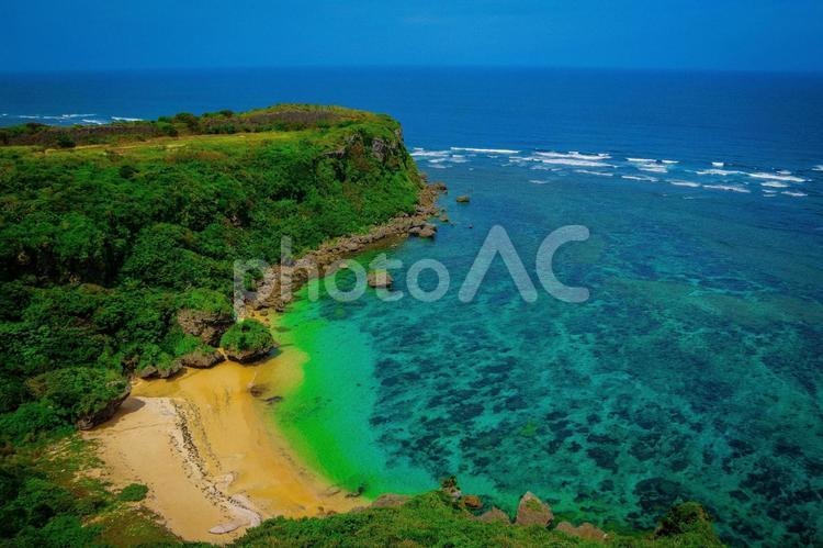 宮城島の絶景 沖縄,宮城島,果報バンタの写真素材