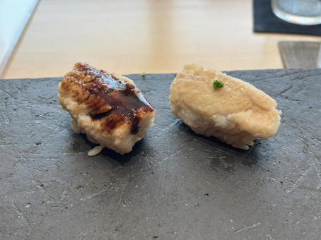 穴子二貫 タレと塩の饗宴の写真