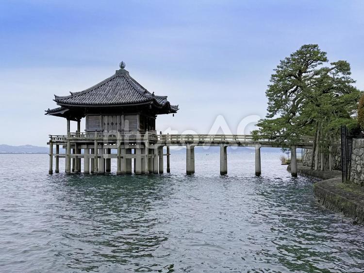 満月寺の浮御堂 浮御堂,満月寺,琵琶湖の写真素材