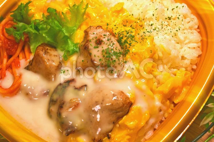 クリームソースの洋食プレート 惣菜,洋食,クリームソースの写真素材