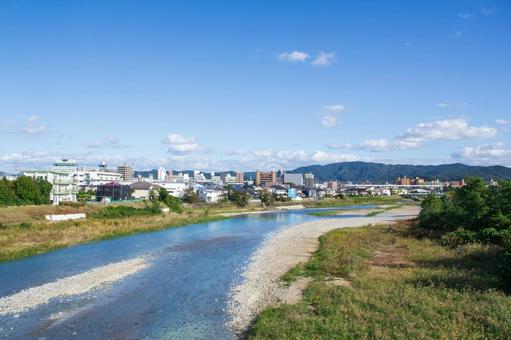 上八木田橋からの福島の街並み 上八木田橋からの福島の街並み 福島,福島市,都市風景の写真素材