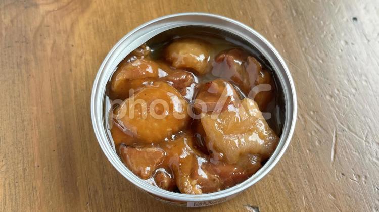 焼き鳥の缶詰（ヨコ） 焼き鳥,缶詰,焼き鳥の缶詰の写真素材
