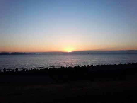 Photo, sunrise, tokyo bay, blue sky, 