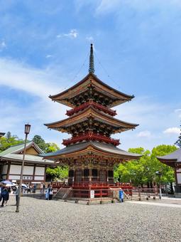 成田山新勝寺 三重塔(国指定重要文化財) 成田山新勝寺 三重塔(国指定重要文化財)の写真