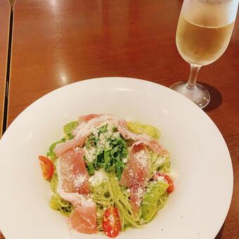 生ハムジェノベーゼサラダ パスタ,スパゲッティ,ランチの写真素材