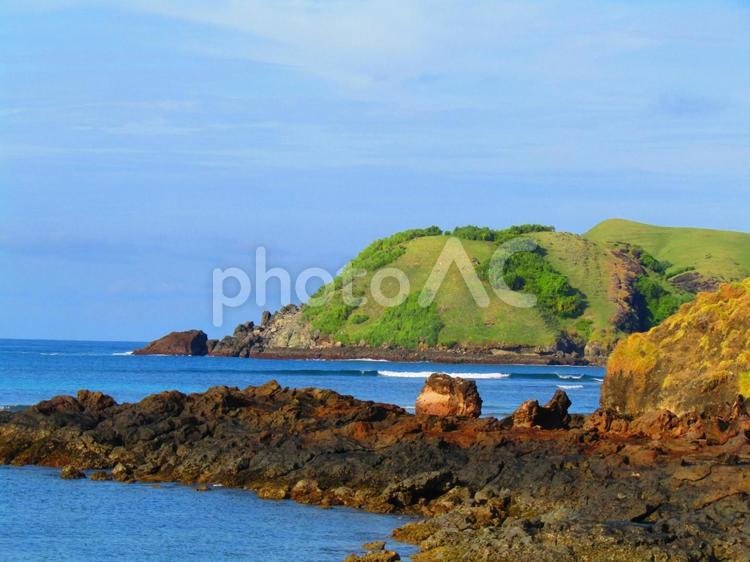 インドネシアの海と岬 海,山,自然の写真素材