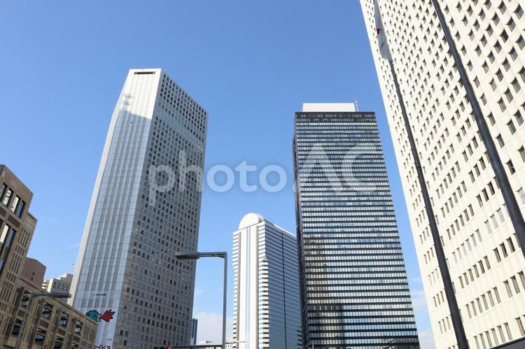 新宿　街並み ビル群,新宿,街並みの写真素材