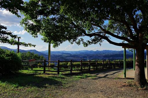 山腹の公園にて 山腹の公園にて 五月台,五月山,展望台の写真素材