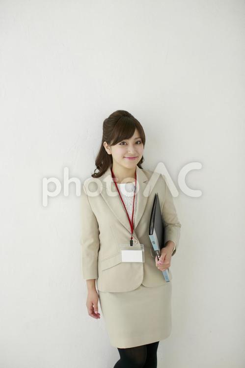 ファイルを持つOL9 ol,日本人,女性の写真素材