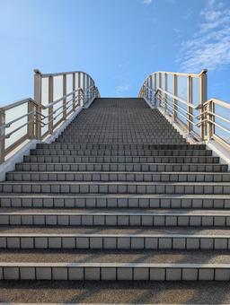 空へと続く階段 空へと続く階段の写真