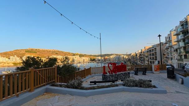 ゴゾ島の街並み 海,空,街並みの写真素材